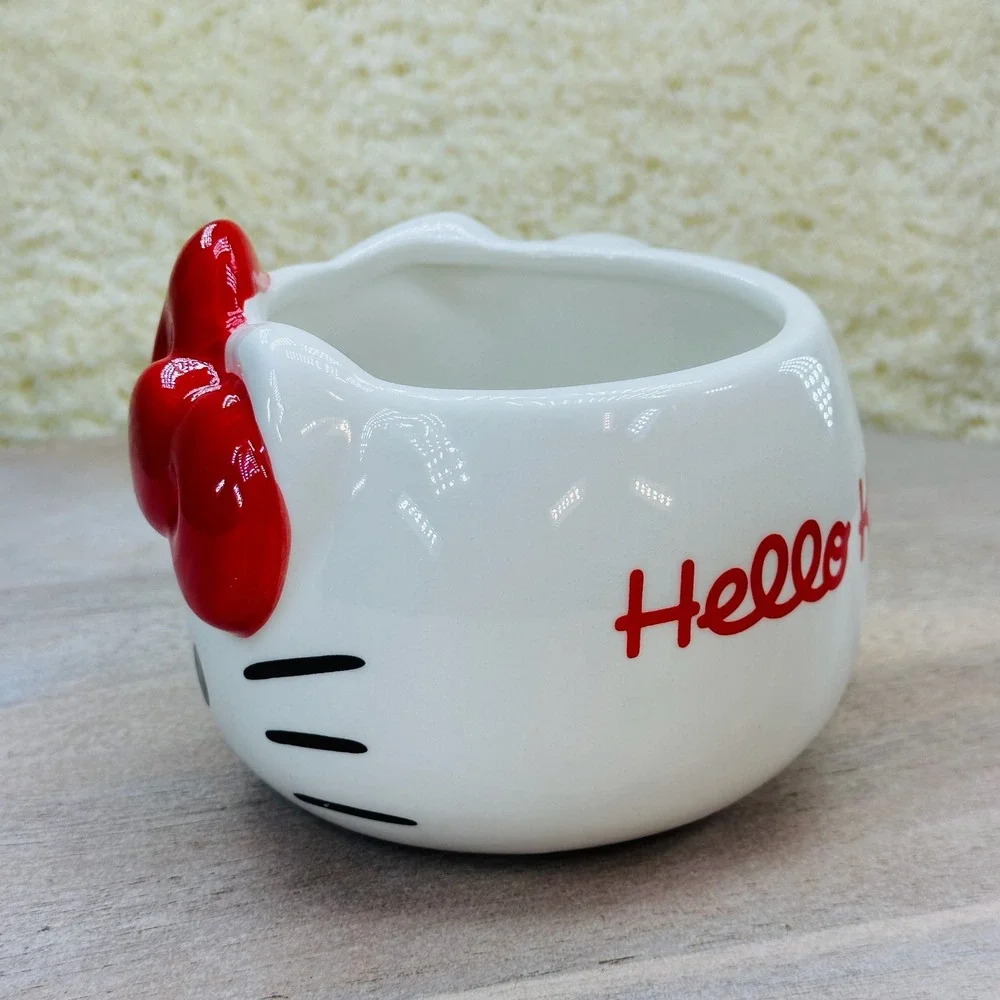 Hello Kitty 3D Sculpted Ceramic Mug Silver Buffalo Sanrio White Red SMGKTY2323 - Picture 13 of 15